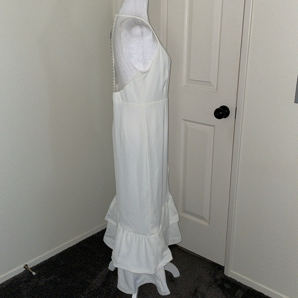 BEULAH MAXI DRESS size medium (8) - Picture 7 of 13